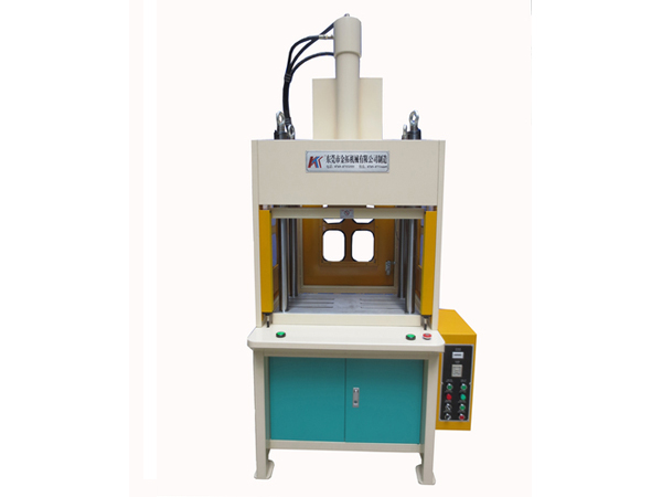 四柱快速切边机T-10